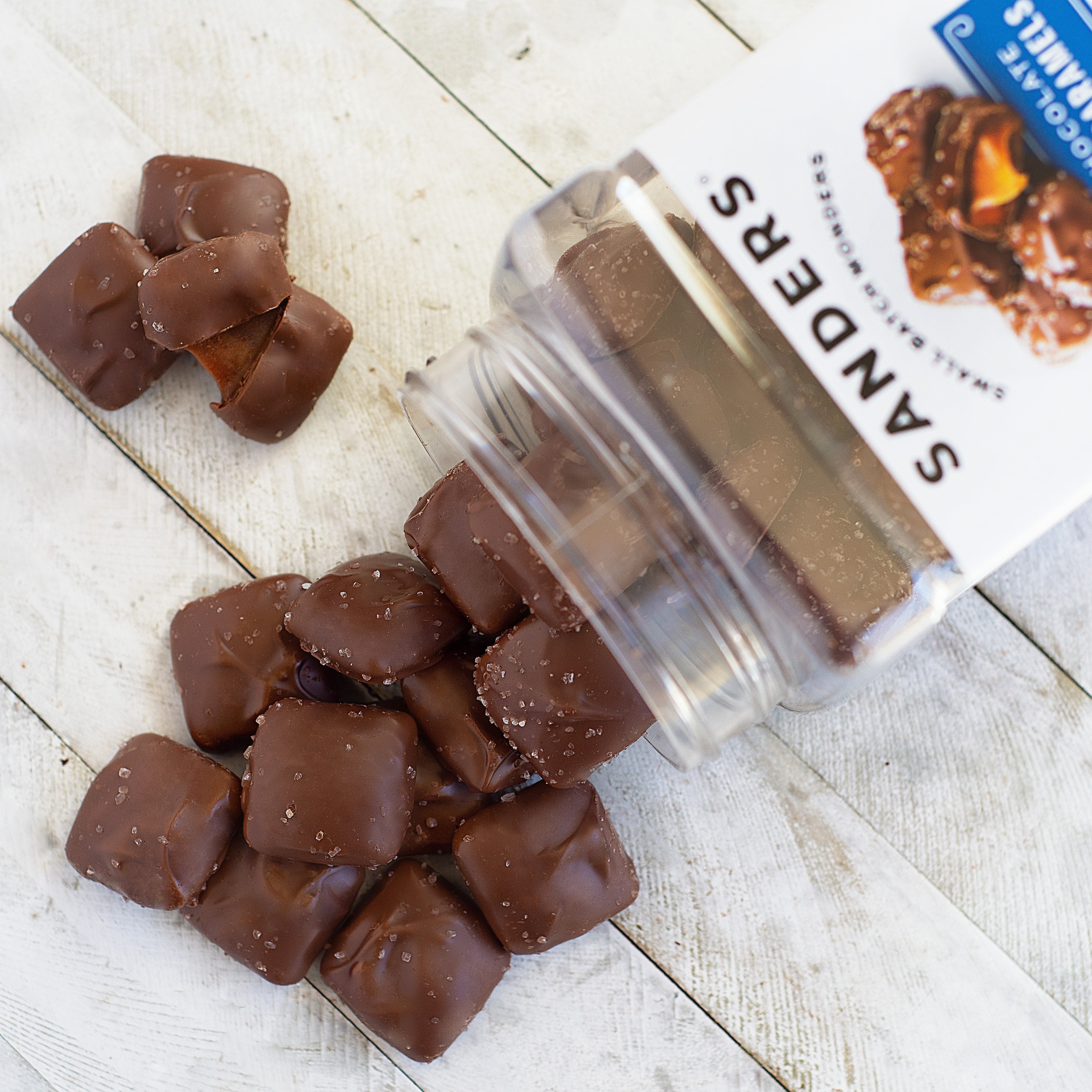 Sanders Candy - Original Milk Chocolate Sea Salt Caramels Tub 32 oz. - Image 3